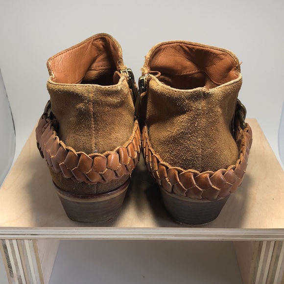 Sam Edelman Tan Moto Booties, size 7.5 - Picture 4 of 8